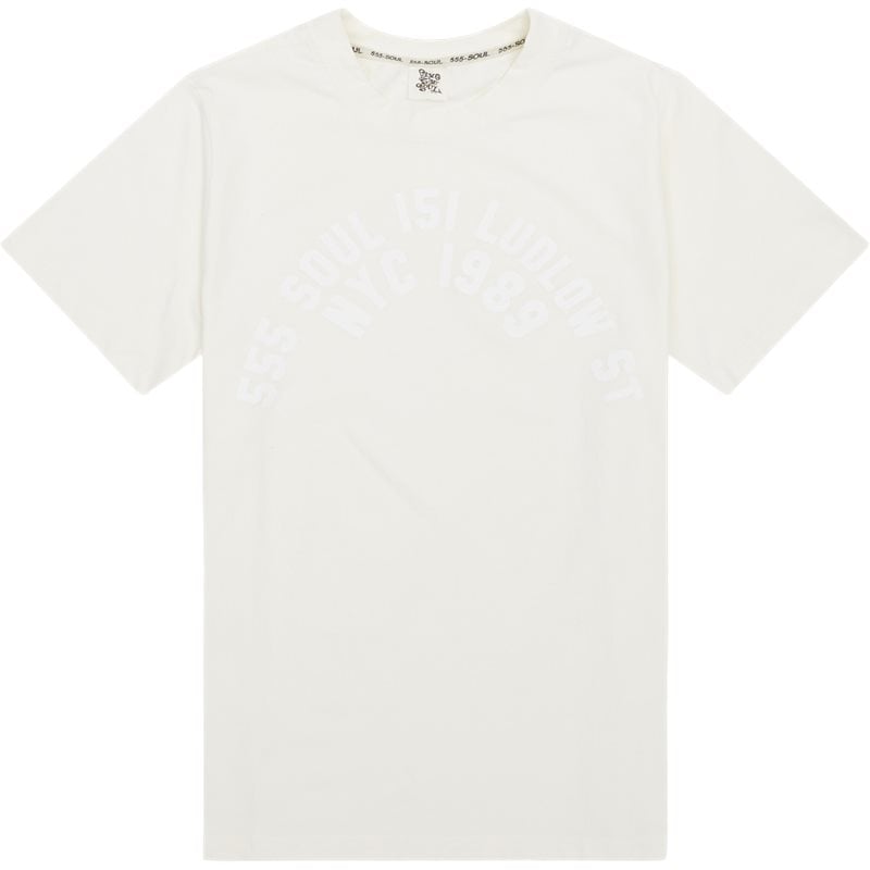 Triple Five Soul 151 T-shirt i Off White - Stilfuld Must-have