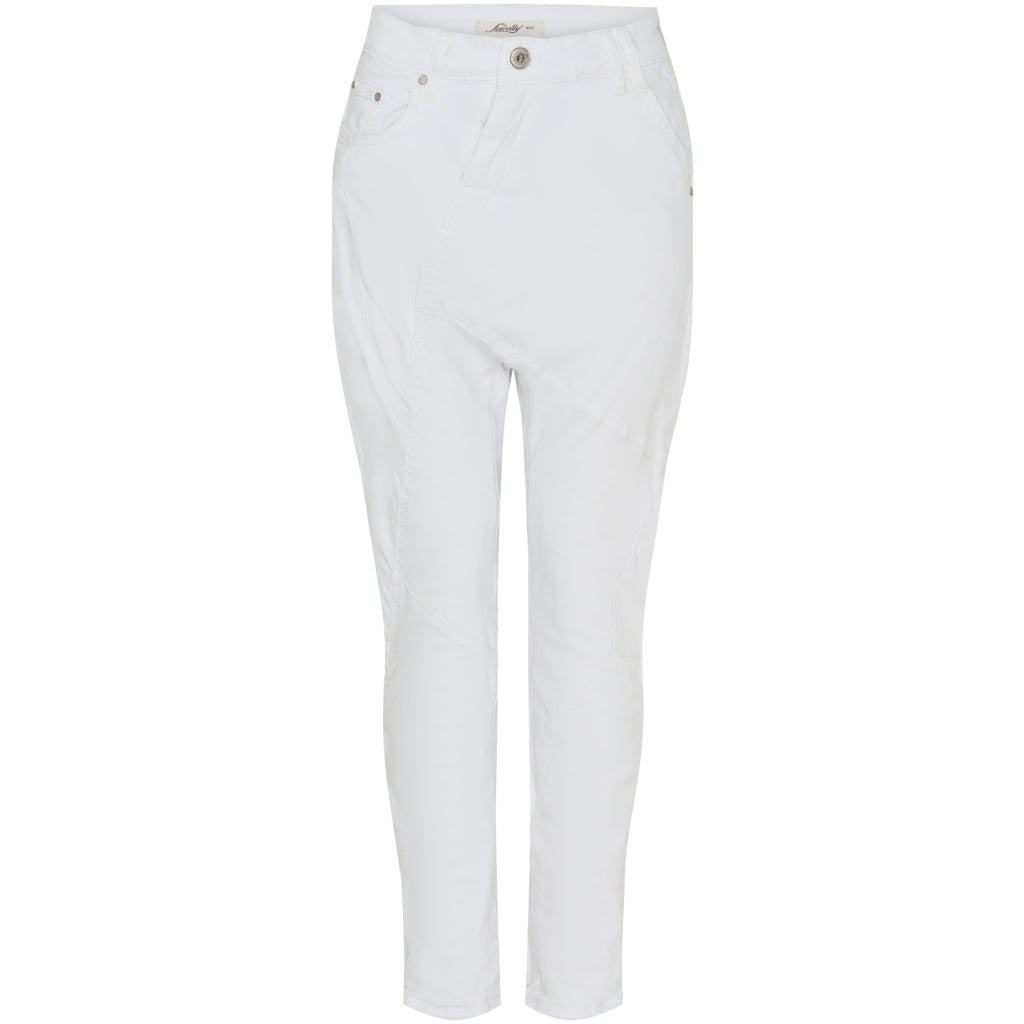 Asymmetrisk hvide damejeans – Fantastisk tilbud!