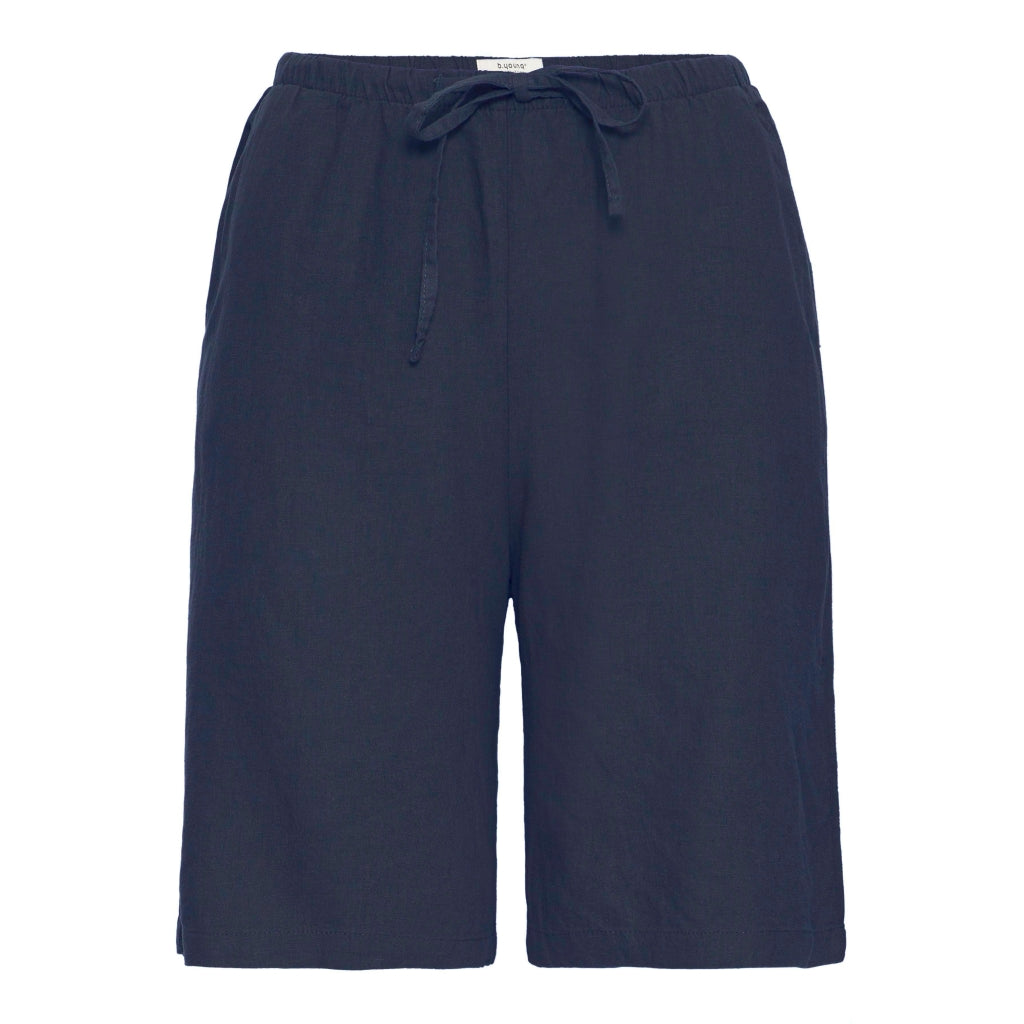 B.Young BTFALAKKA dame shorts – perfekte til sommerfester!