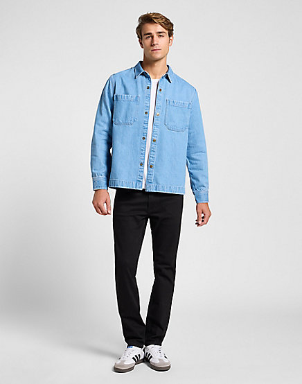 Lee Overshirt i Lys Vask – Tidløs Elegance til Alle Anledninger!