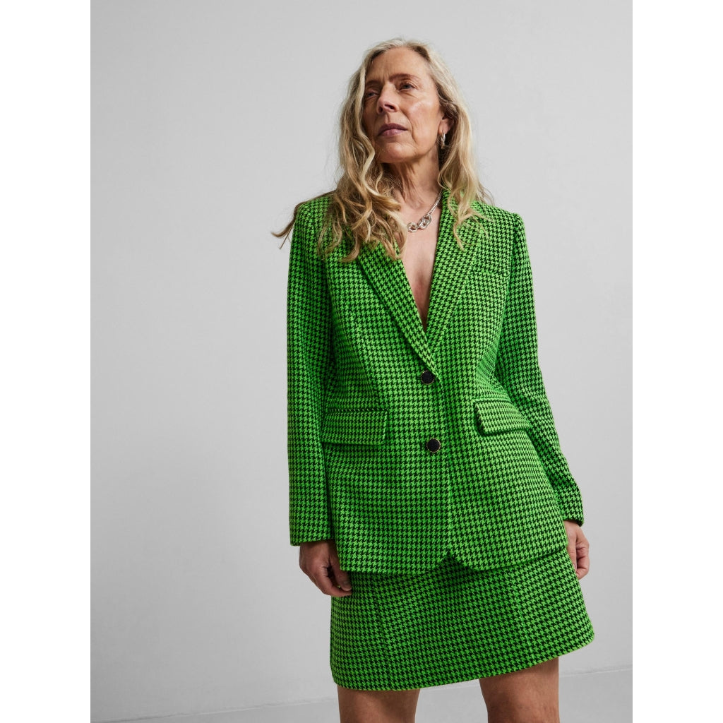 Elegant Festblazer i Giftgrøn – Perfekt til Fester!
