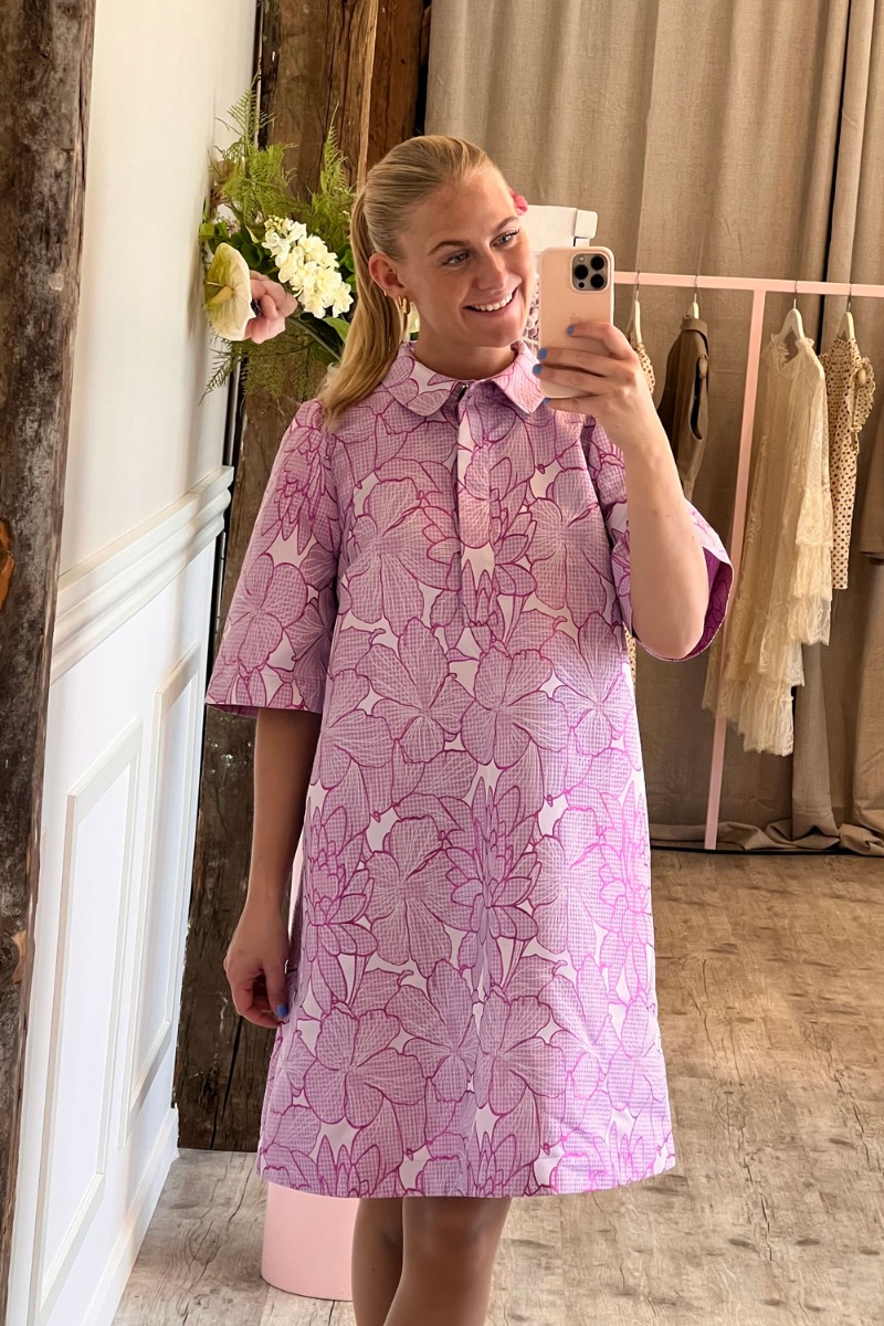 Nümph - Kjole - Nuvida Dress - Super Pink